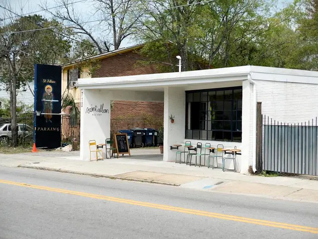 Holland Group commemorates the opening of their second Spear Ridge Café at The Downs of Nicholson...