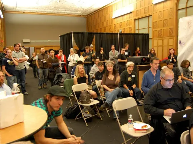 Enhancing Workplace Efficiency: Strategies for a Neat and Prosperous Work Environment