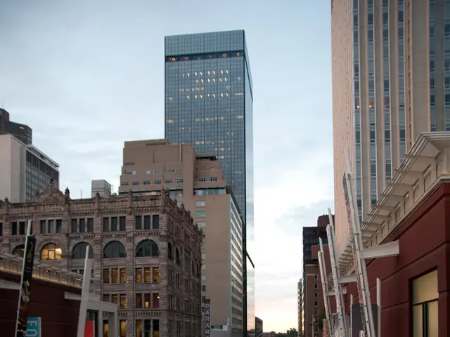 Encouraging words should be given free rein.