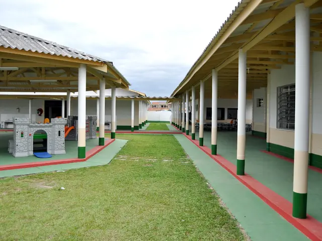 Assistance provided: Leipzig aids homeless individuals during harsh winter conditions