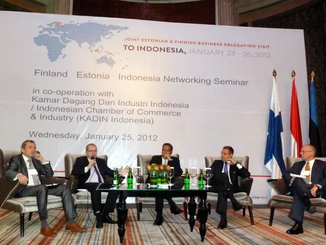 Sketching relaxation · Museum artwork creation session