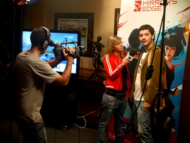 Collaboration Enhancement: 7 Video Strategies for Boosting Efficiency in Workplace Teamwork