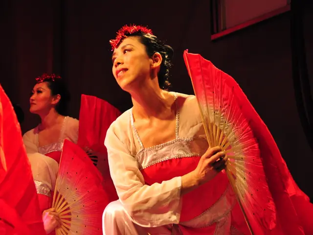 Kris Jenner endorses an affordable cooling fan as her go-to summer essential, claiming it offers...