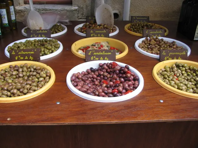 Discussing with the French restaurant and wine bar, L'Escargot Bleu