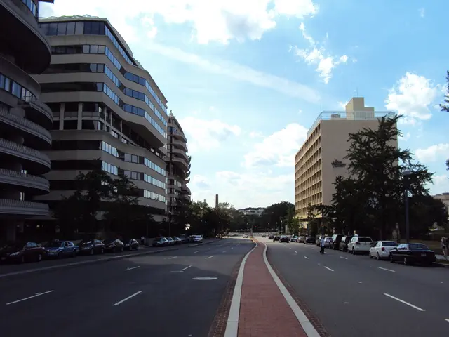 Residing on Olive Hill: Turning Parking Spaces into Home Offices