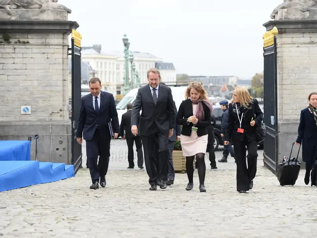 Seek a Trustworthy Administrative Assistant in LA - Secure Reliable Assistance Right Now