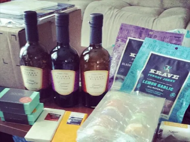 EvaluatingWine Accessories: Essential Items and Those You Can Pass On