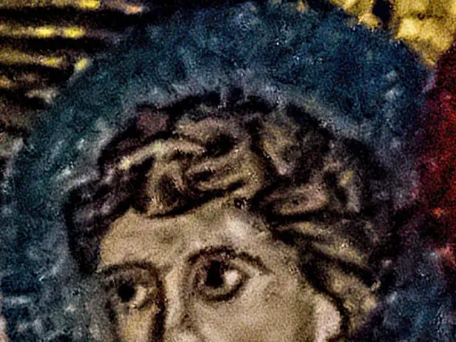 Reducing Complexity in Acrylic Artwork Paintings