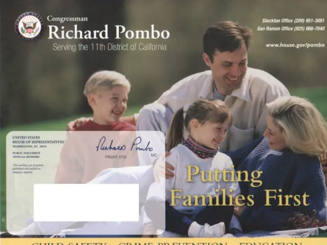 Business Promotion: Showcasing Your Company With 21 Brochure Examples and Innovative Ideas