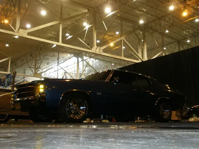 Unregulated Parking in Garages Persists