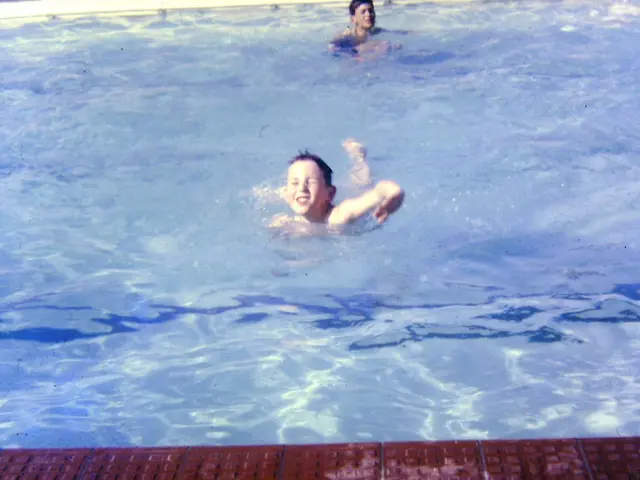 Aquatic training programs for refugee kids and adolescents