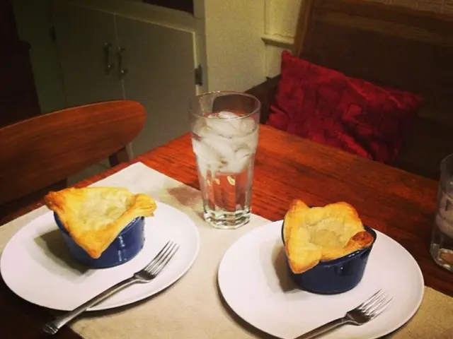 Essential Aspects of Dining Table Sizes in Home Decor!